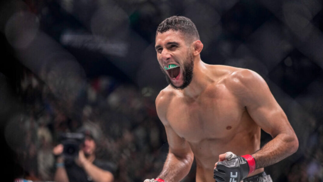 Fares Ziam connaît enfin son adversaire pour l'UFC Paris
