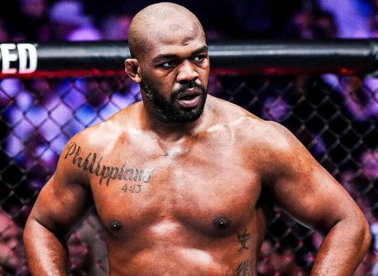 Jon Jones : « Je pense que je pourrais être fini »