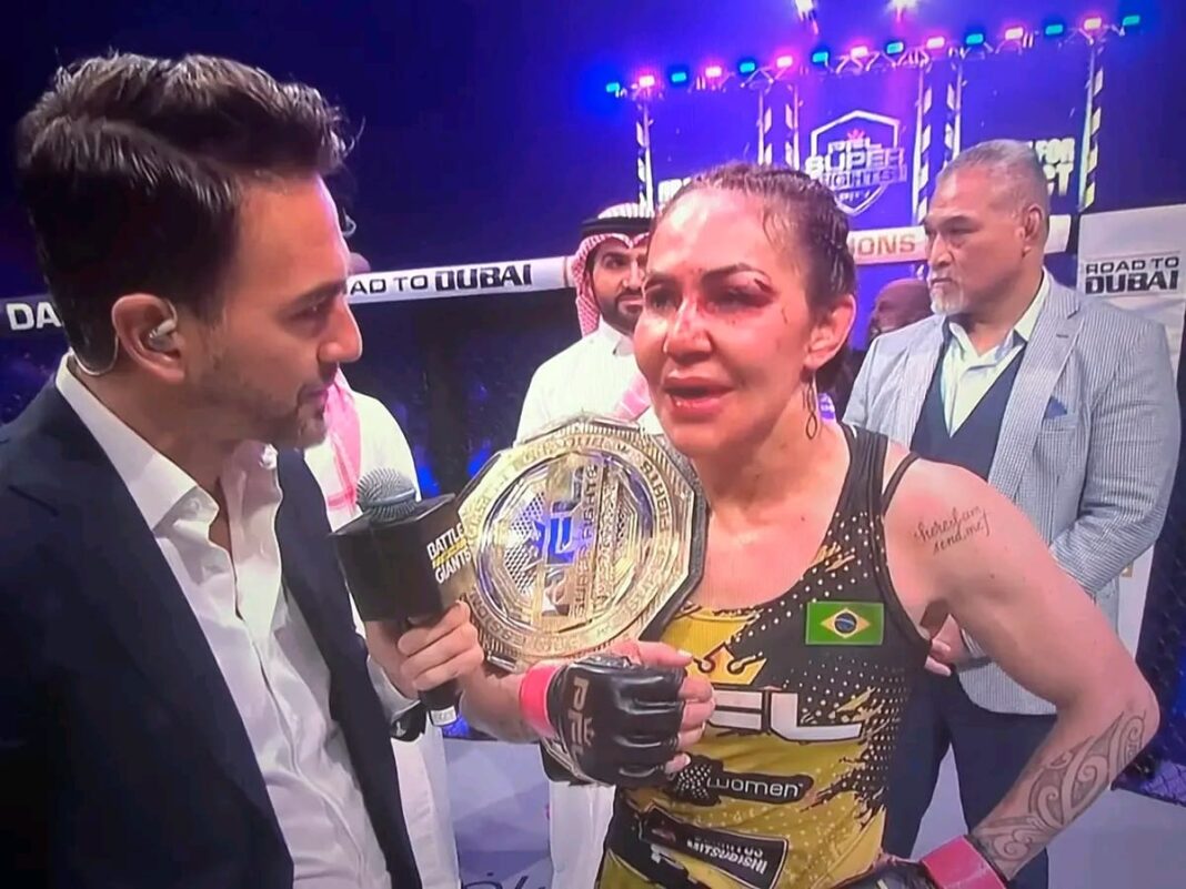 Cris Cyborg (C) Droits réservés